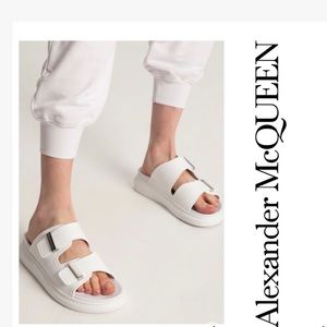 ALEXANDER MCQUEEN RUBBER SLIDES WITH LOGO Silver Logo size 40